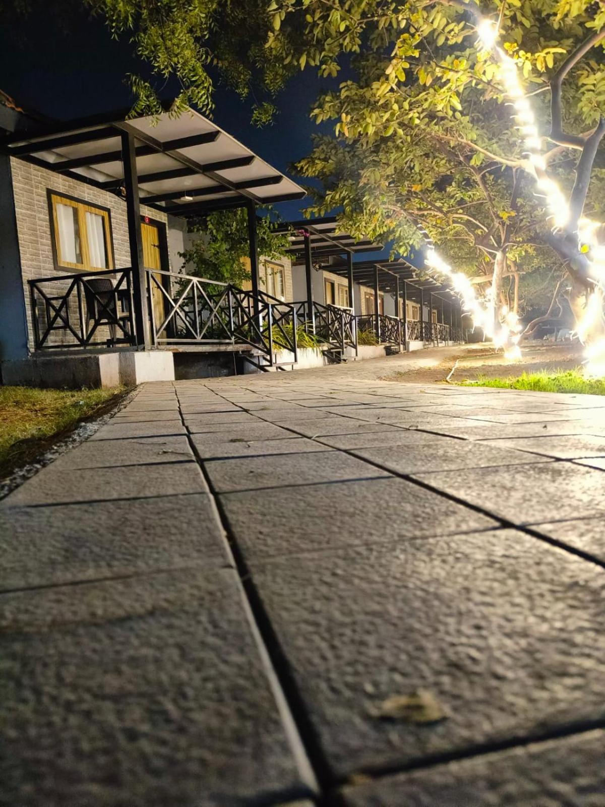 Agralam Cottages @Raghunandan Resort Nashik Exterior photo